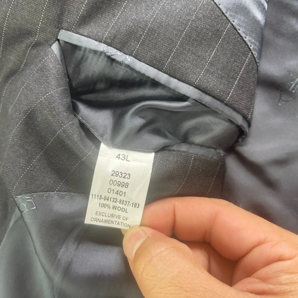 Jos A Bank Signature Gold 43L W36xL34 Grey Pinstripe Wool Suit Pleated Cuffed